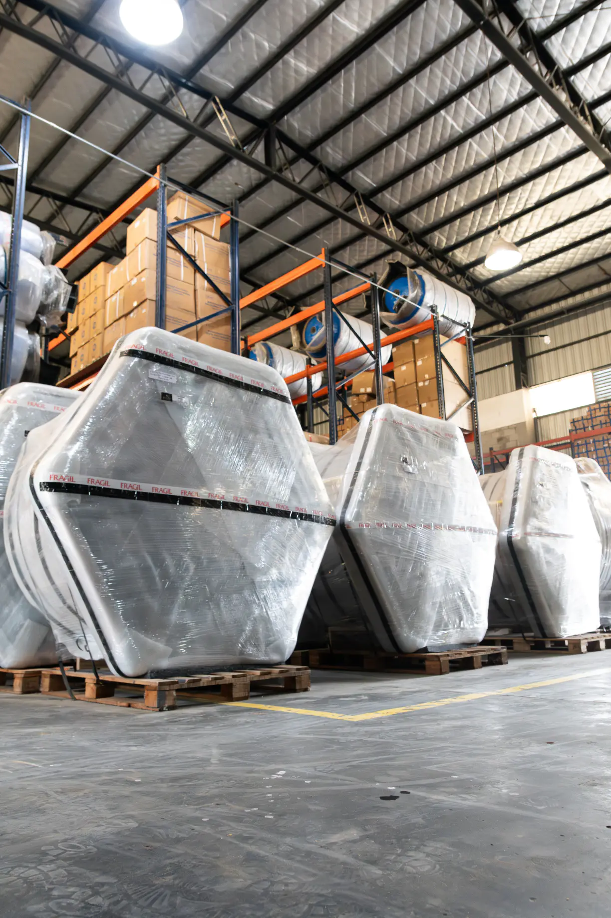 ¿Puedo retirar en planta productiva o showroom?